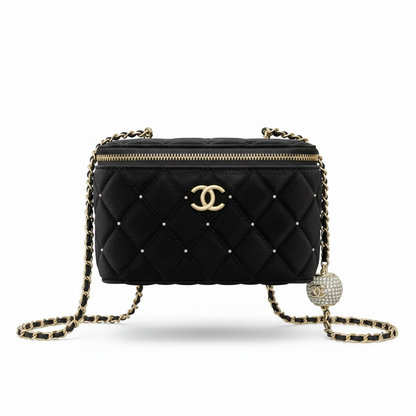 Chanel Quilted Vanity Crossbody – Black & Gold Crystal Edition ✨🖤