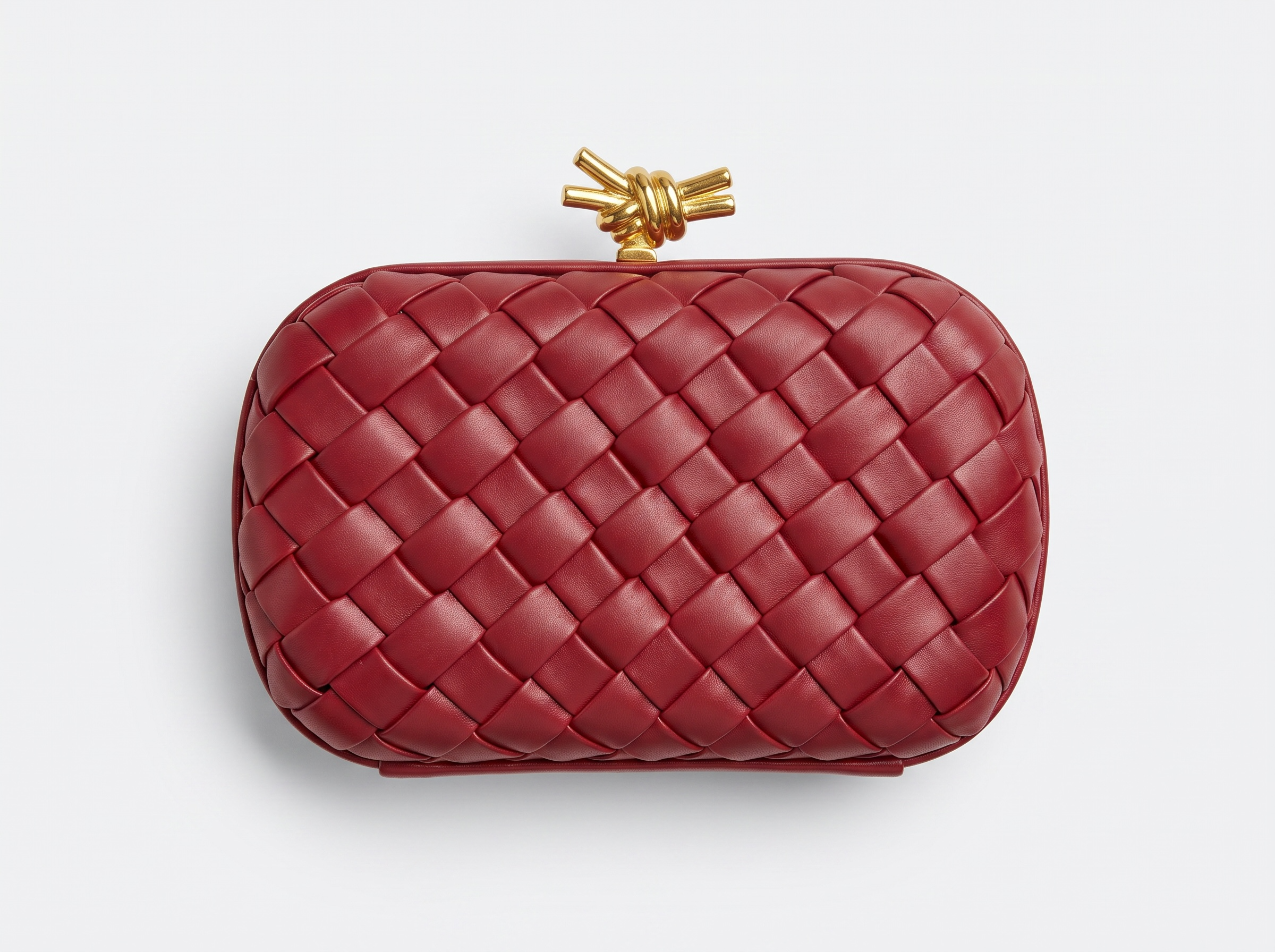 Bottega Veneta Intrecciato Knot Clutch Deep Red❤️✨