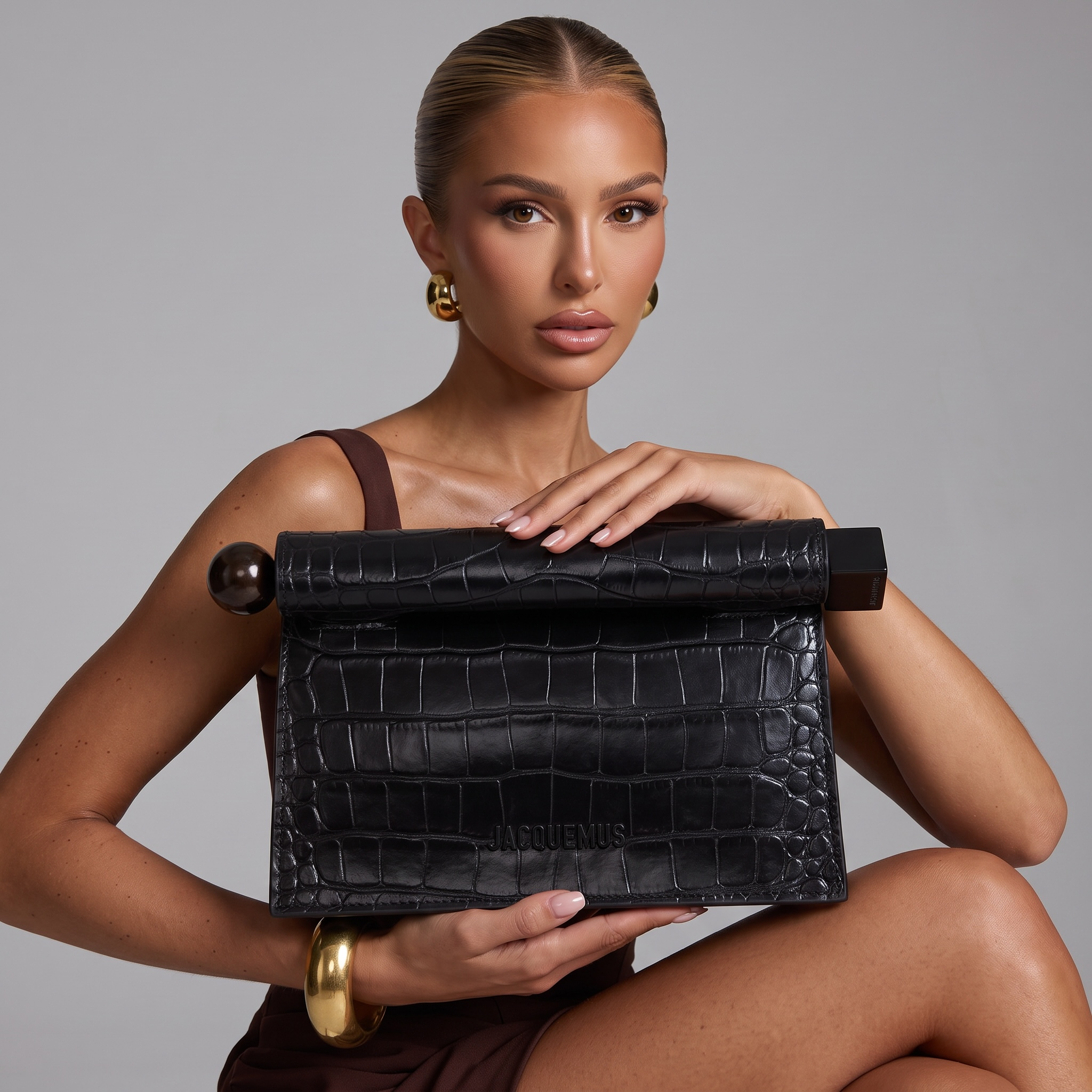 🖤 Jacquemus Croc-Embossed Leather Clutch