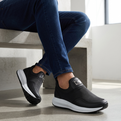 Emporio Armani Slip-On Performance Sneakers ⚫⚪