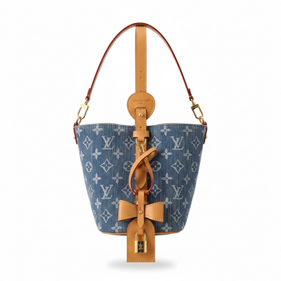 👜✨ Louis Vuitton Monogram Denim Bucket Bag ✨💙