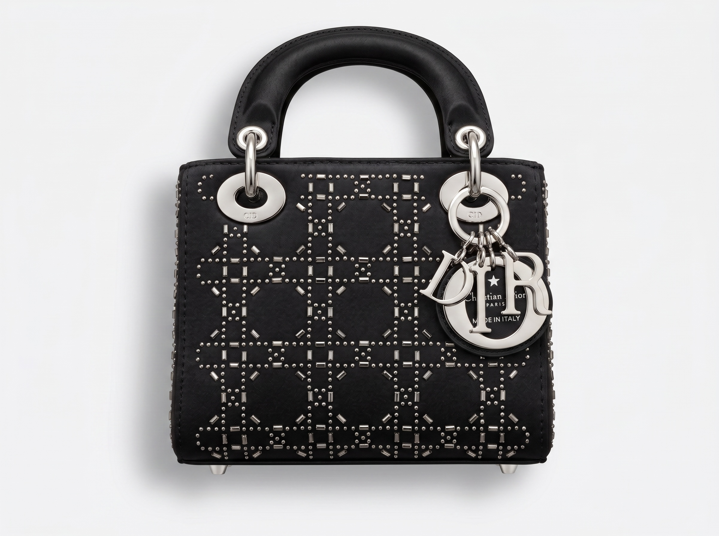 🖤 Dior Lady Dior Medium Studded Cannage Bag – Black Luxury Edition 🖤