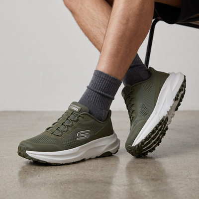 🟢 Skechers Adventure Trail Sneakers – Olive Green