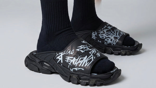 Balenciaga Black Graffiti Chunky Slides – Bold Streetwear Slippers ⚫🔥
