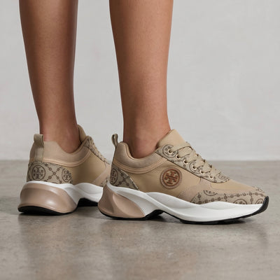 🤍✨ Tory Burch Monogram Chunky Sneakers – Beige Luxury Style ✨🤍