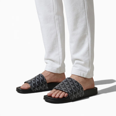 🖤✨ Goyard Pattern Slides – Monogram Luxury Edition 🔥🩴