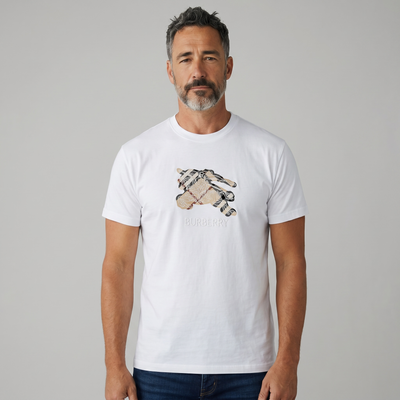 Burberry White Graphic T-Shirt 🤍✨ Signature Icon Edition