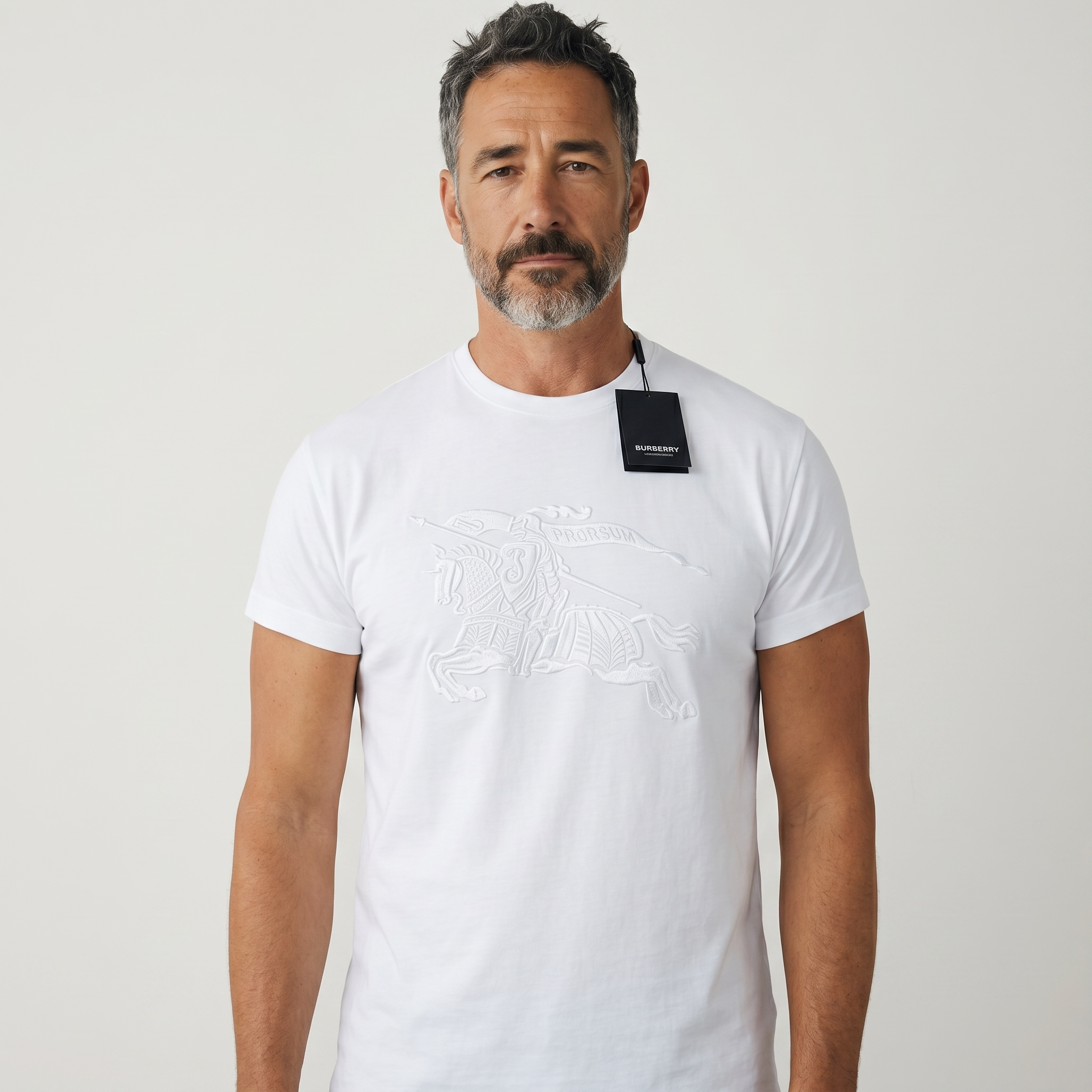 Burberry White Embroidered Knight T-Shirt 🤍✨ Premium Heritage Edition