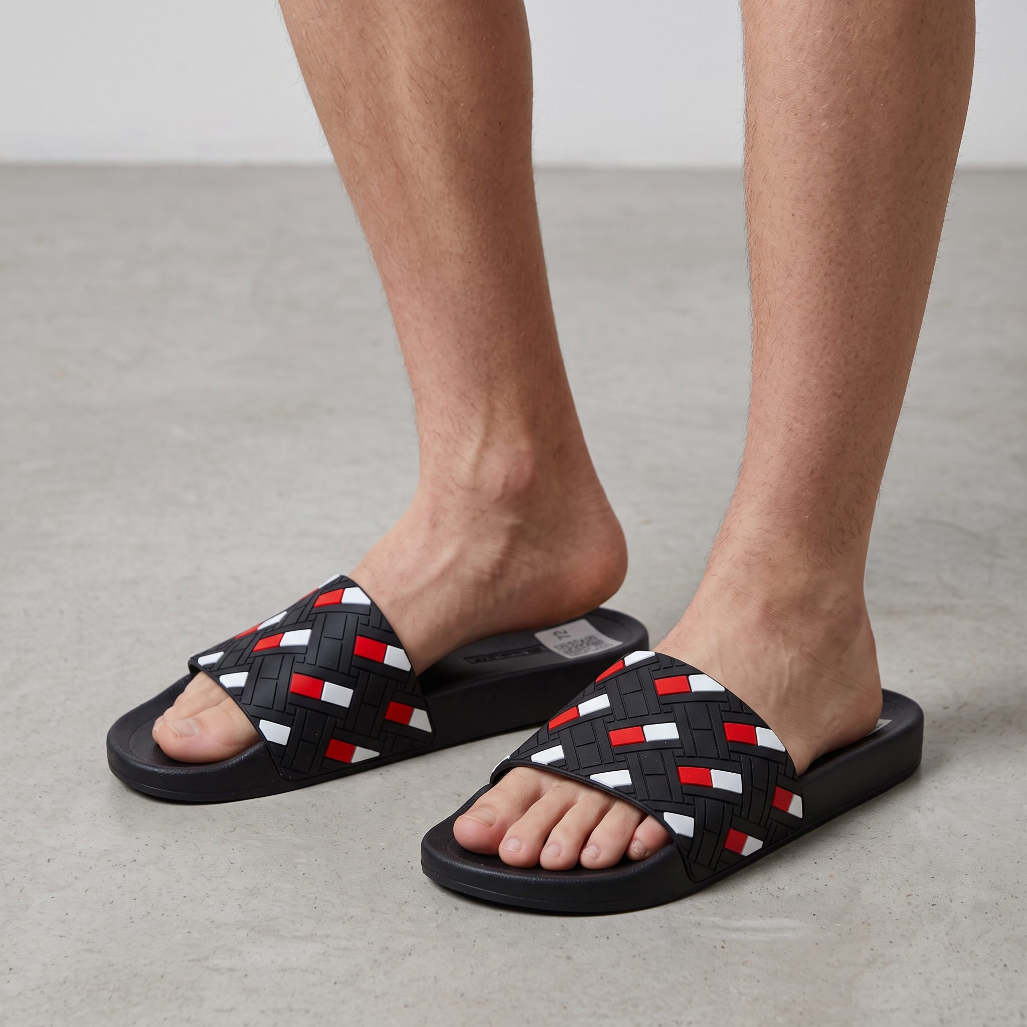 🖤 Tommy Hilfiger Signature Slides