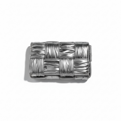 Bottega Veneta-Inspired Metallic Woven Shoulder Bag – Black Chrome ✨🖤