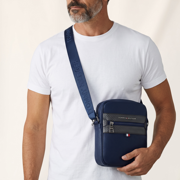 Tommy Hilfiger Navy Crossbody Bag 🎒✨ Premium Tommy Hilfiger Shoulder Bag – Everyday Luxury Style