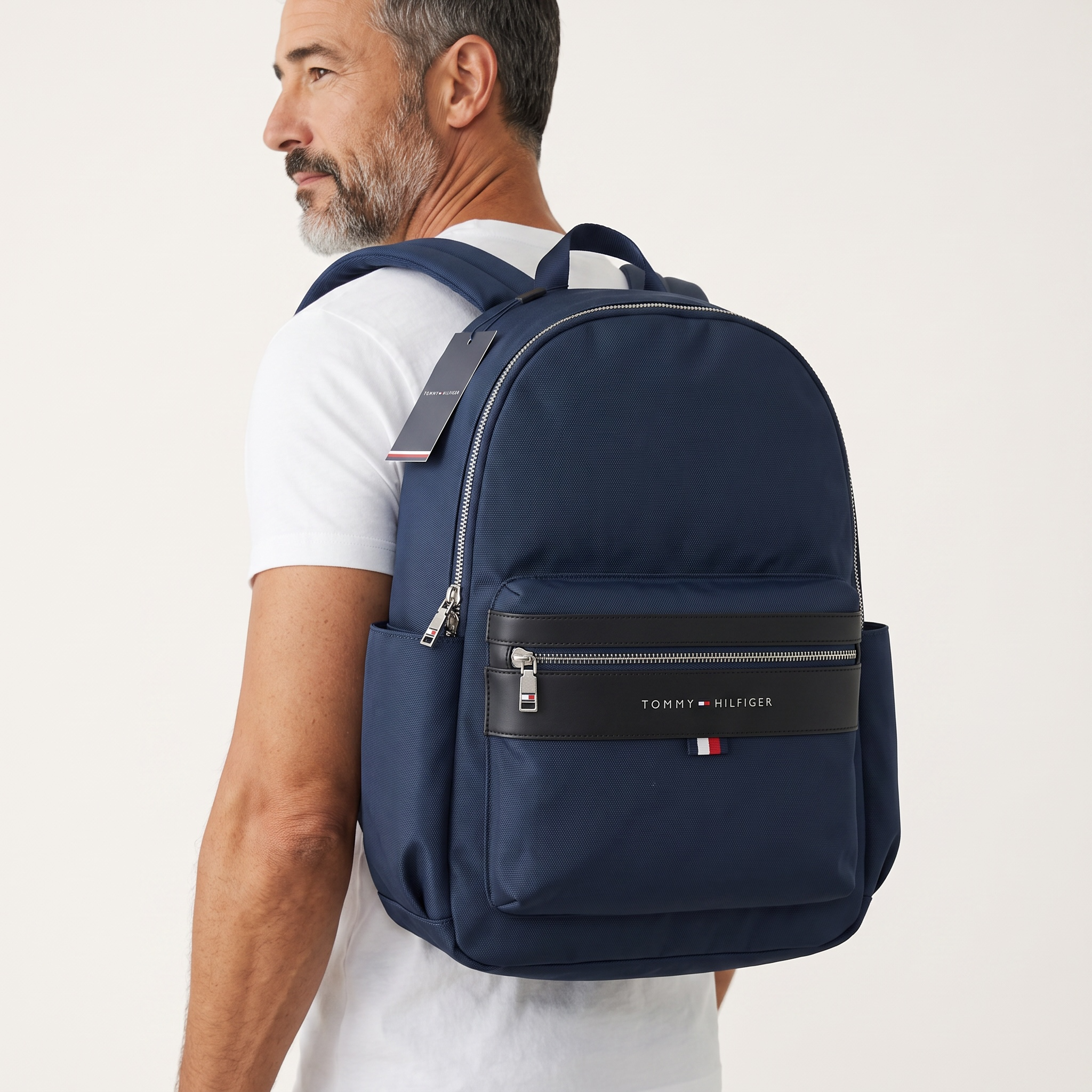 🎒 Tommy Hilfiger Signature Backpack – Navy Blue Premium Edition 🔵✨