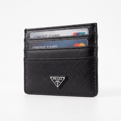 🖤 Prada Saffiano Black Leather Card Holder – Italian Luxury in Every Detail