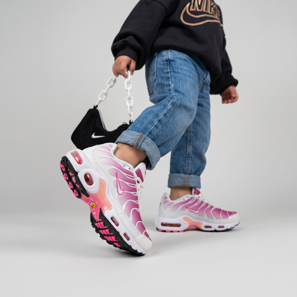 Nike Air Kids Pink Sneakers – Lightweight Comfort & Sporty Style