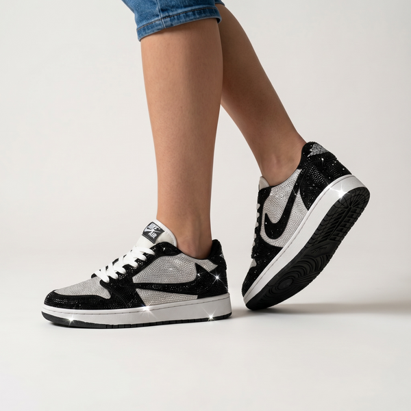 ✨ Nike Crystal Edition Low-Top Sneakers – Luxury Street Style with Iconic Design 👟✨