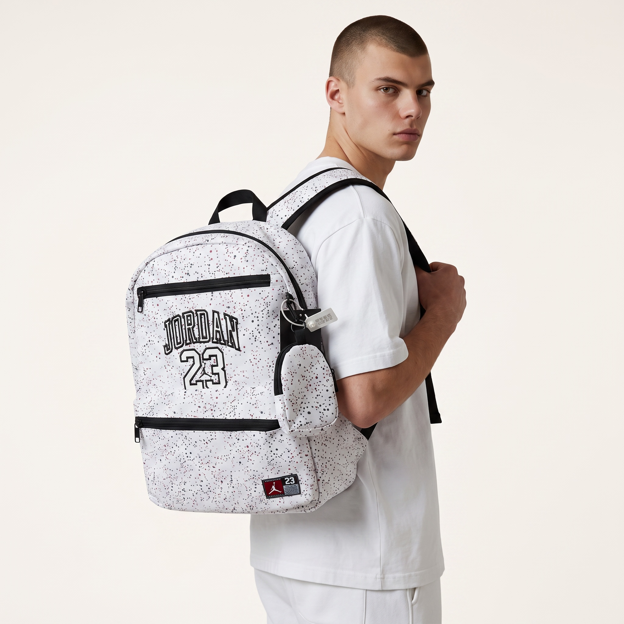 Jordan 23 Splash Backpack 🎒🤍 Street Style Edition