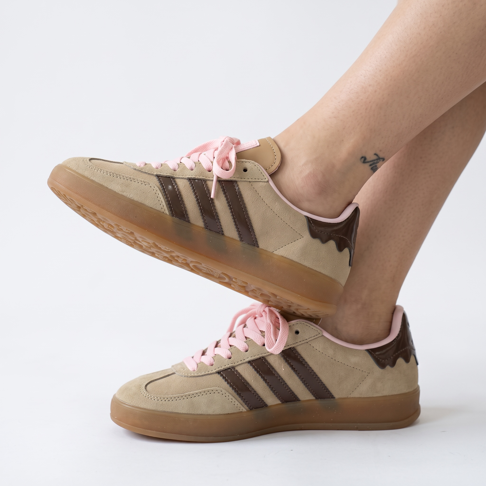 adidas Samba – Brown Suede Sneaker 👟🍫