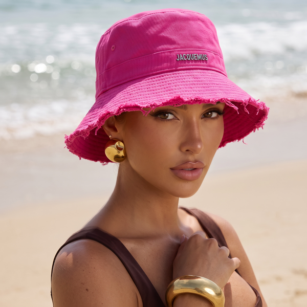 ❤️ Jacquemus Bold hot pinkBucket Hat – Fierce & Fashion-Forward 🔥