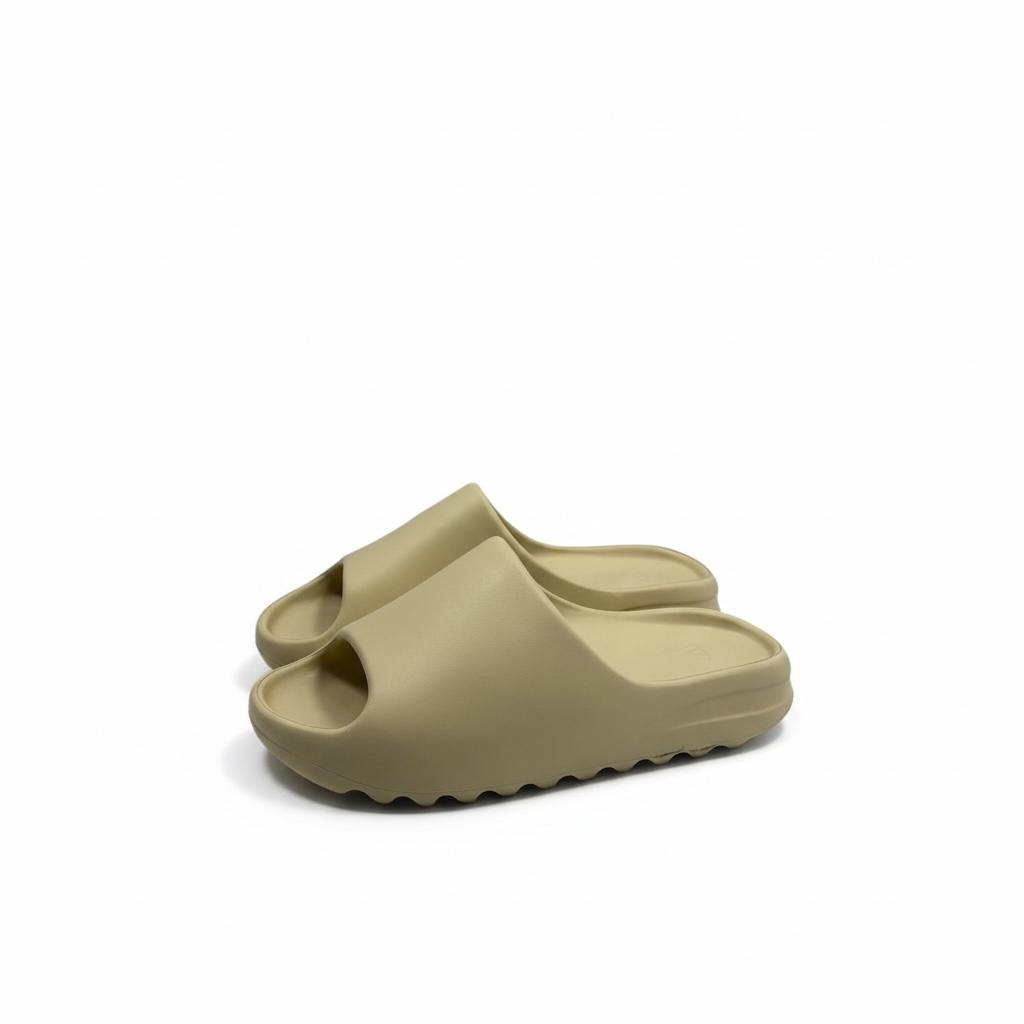 Adidas Yeezy-Style Slides – Beige Foam Comfort for Everyday Wear 🟤