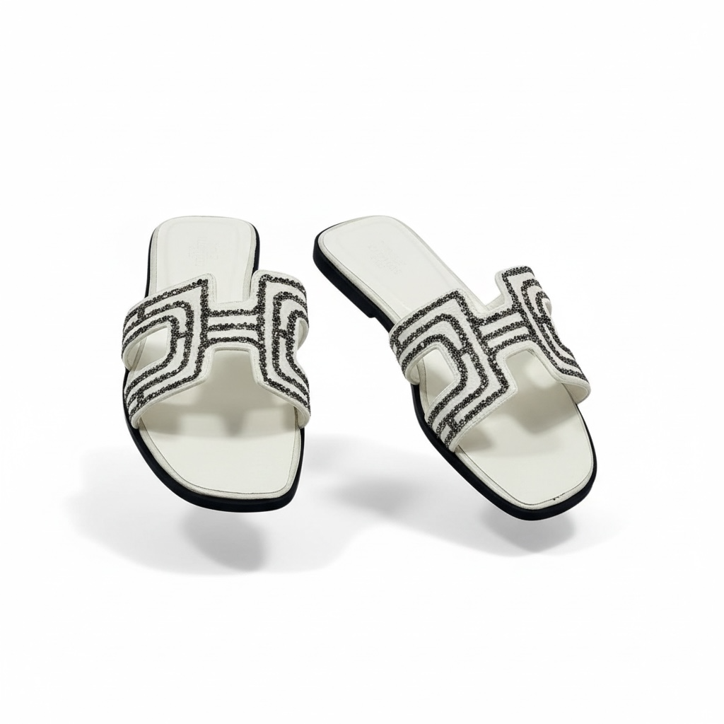 Hermès H-Style Glitter Slippers – Elegant White Designer Flats with Box ✨