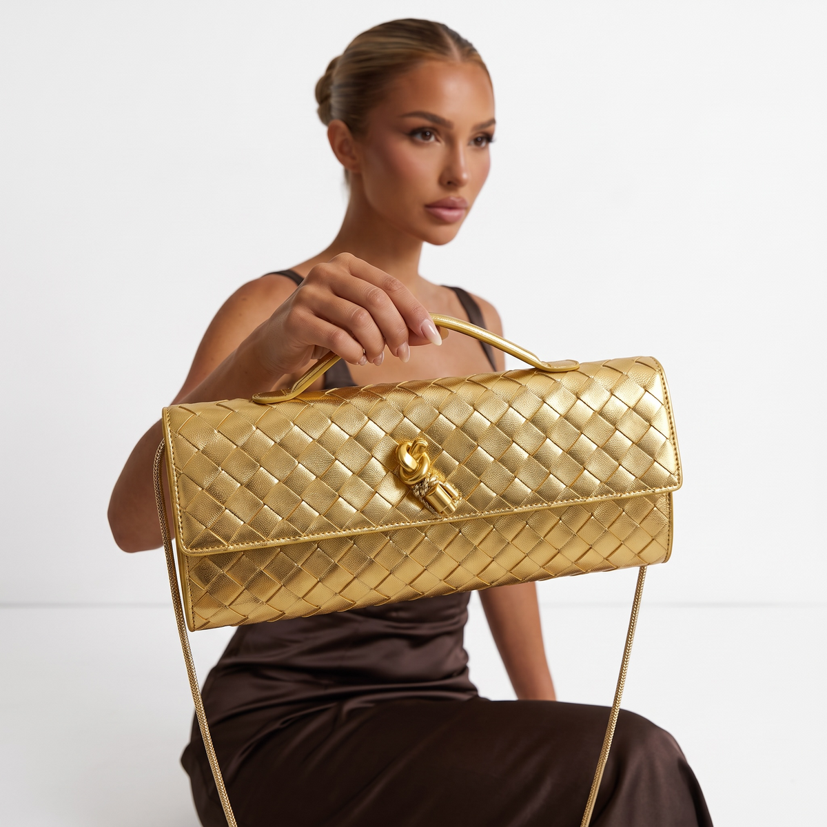 ✨ Bottega Veneta Gold Intrecciato Knot Clutch – Luxury Evening Handbag ✨