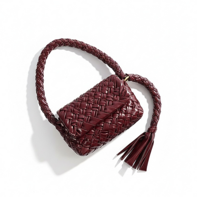 🔥 Bottega Veneta Handmade Woven Shoulder Bag – Burgundy Artisan Edition 🔥