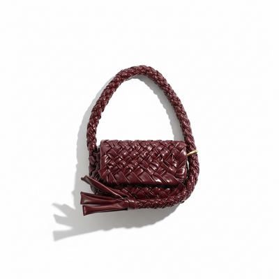 🔥 Bottega Veneta Handmade Woven Shoulder Bag – Burgundy Artisan Edition 🔥