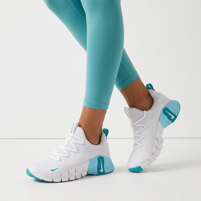 Nike Running Shoe – White Teal Accents 👟