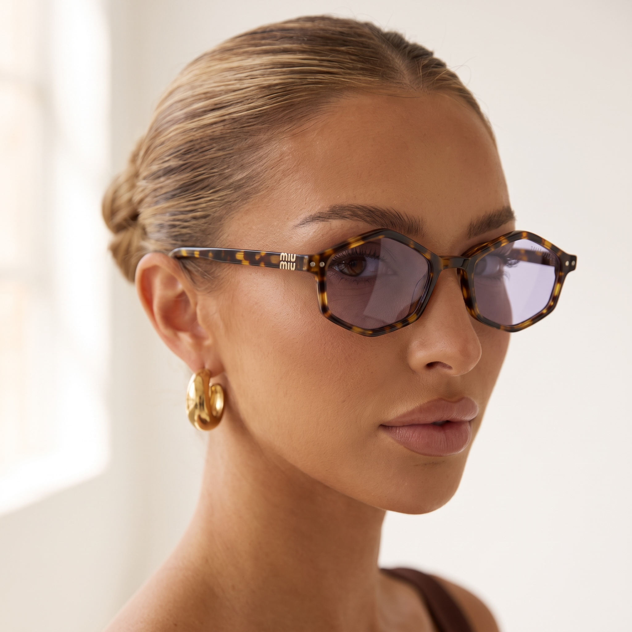 🕶️ Miu Miu Tortoiseshell Geometric Sunglasses | Trendy Luxury Eyewear ✨