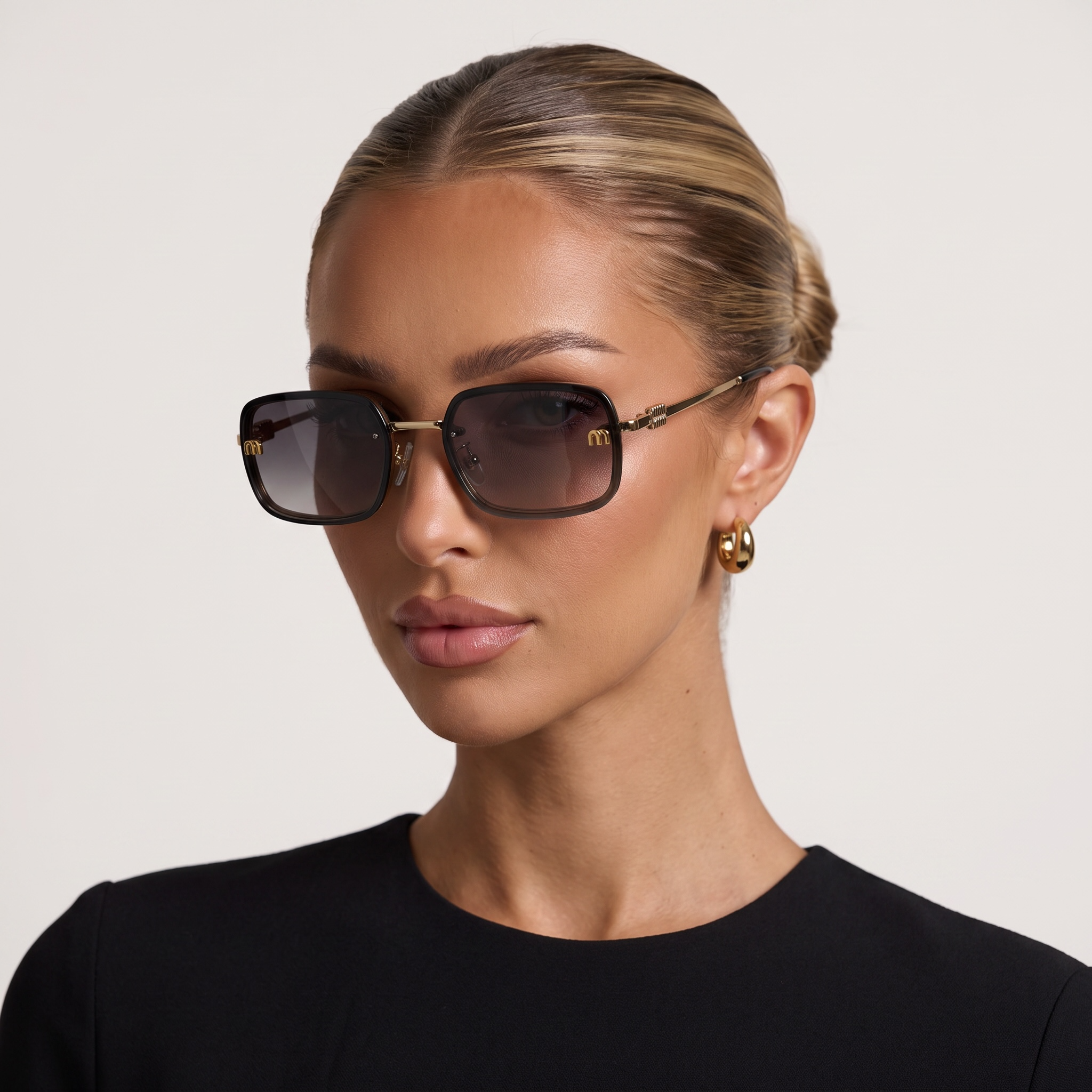 🕶️ Miu Miu Rectangular Sunglasses – Gold & Brown Luxury ✨🤎