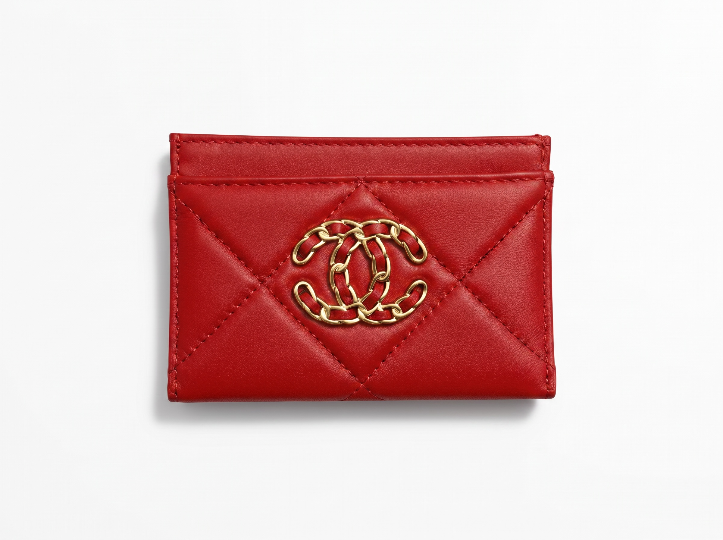 Chanel Red Quilted Card Holder with Gold Chain CC Logo ❤️✨