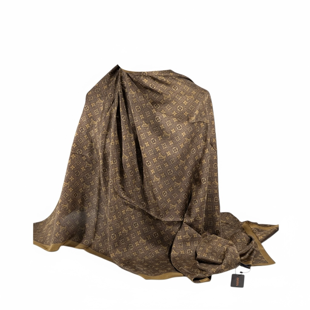 🤎 Louis Vuitton Monogram Scarf – Classic Elegance & Timeless Luxury ✨