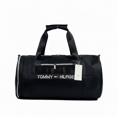 🖤 Tommy Hilfiger Duffel Bag – Black Classic Edition 🖤