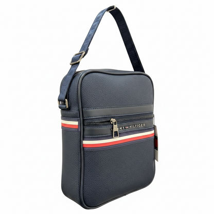 👜 Tommy Hilfiger Navy Crossbody Bag – Classic Style, Everyday Comfort