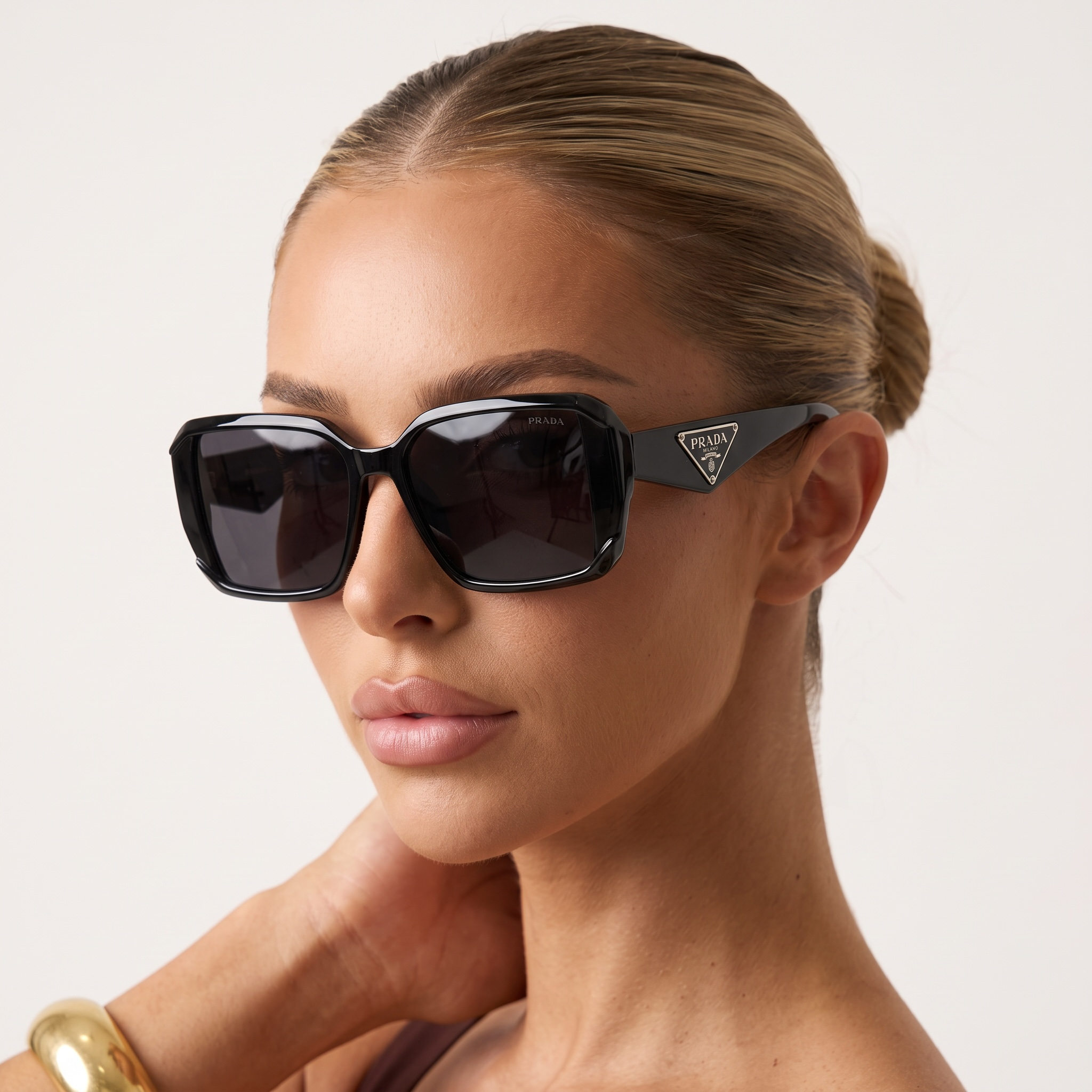 🕶️ Prada Triangle Logo Oversized Sunglasses