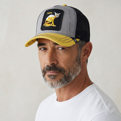 🐒🔥 Goorin Bros “Chupa” Monkey Trucker Cap 🧢💛