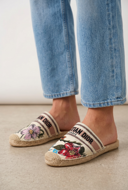 Christian Dior Floral Espadrille Slides – Embroidered Designer Summer Mules 🌸✨ | Dior Paris Luxury Sandals