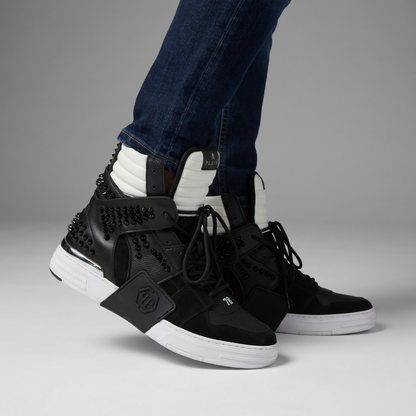 👟 Philipp Plein Black & White Studded High-Top Sneakers – Bold Luxury Statement 🖤🤍🔥