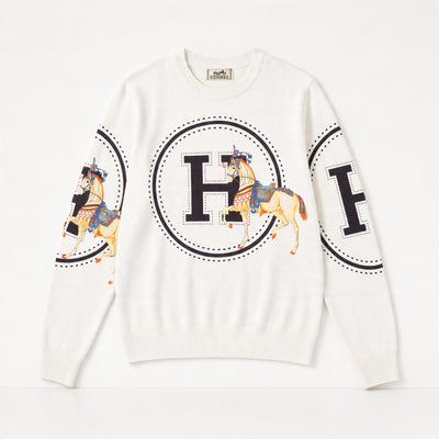 Ivory crewneck sweatshirt with large circular H logo and horse print