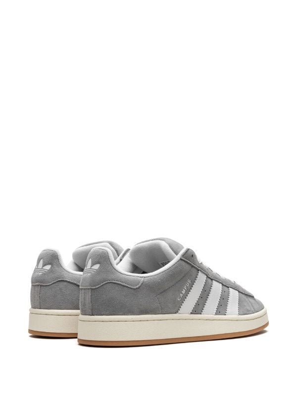 Adidas Campus low-top grey suede sneakers with white 3‑Stripes and gum sole