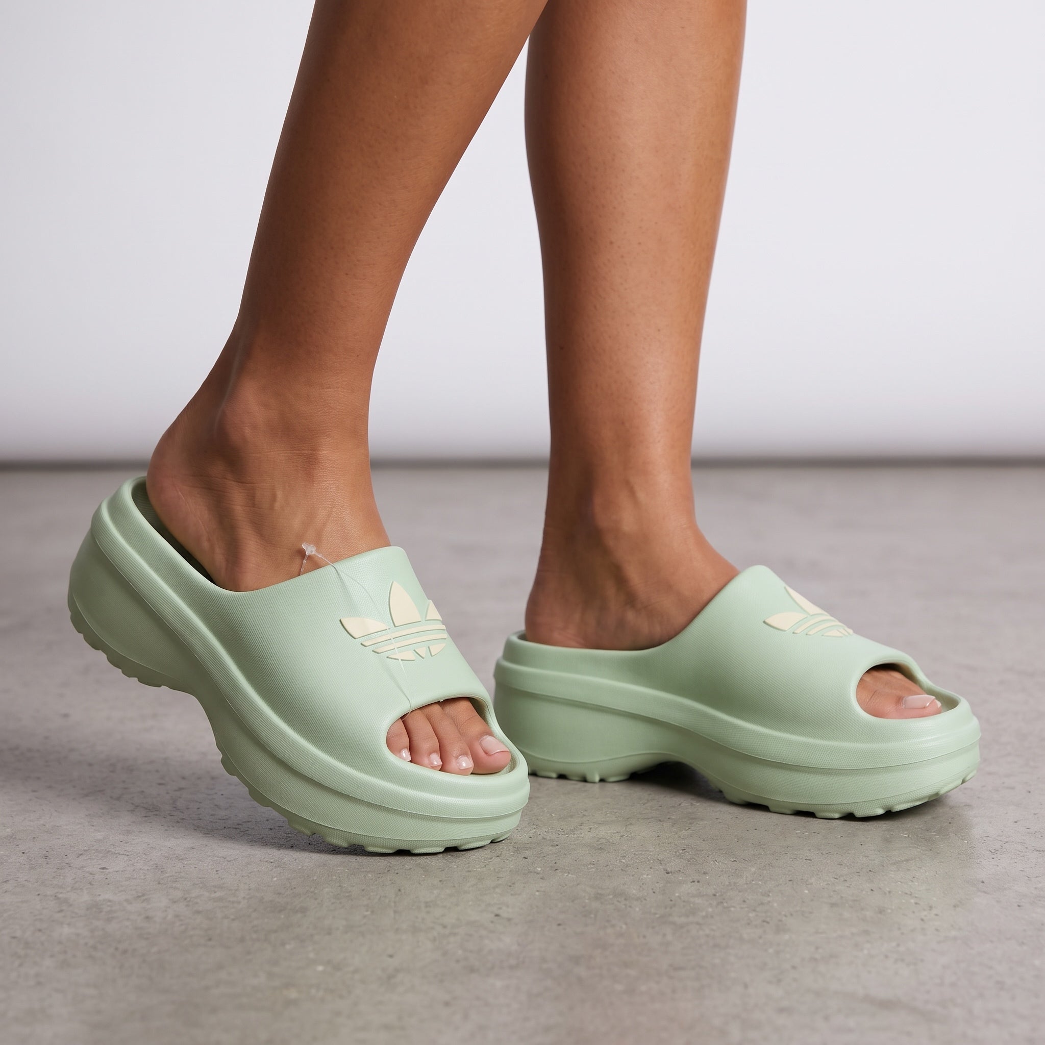 adidas Chunky Platform Slide – Mint Green 🌿 - MASTERPIECE