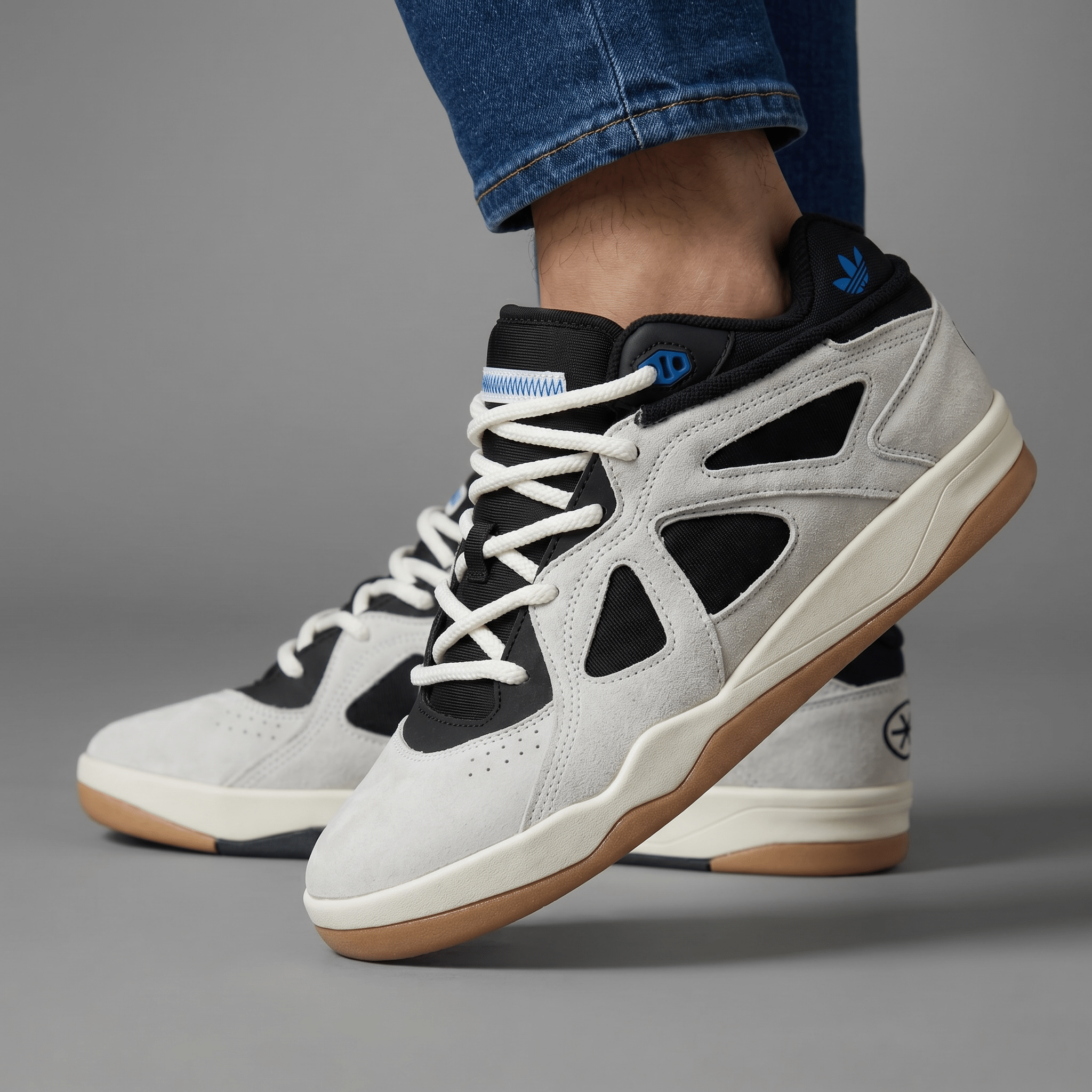 adidas x Bad Bunny Forum Low Sneakers 🖤🤍 - MASTERPIECE