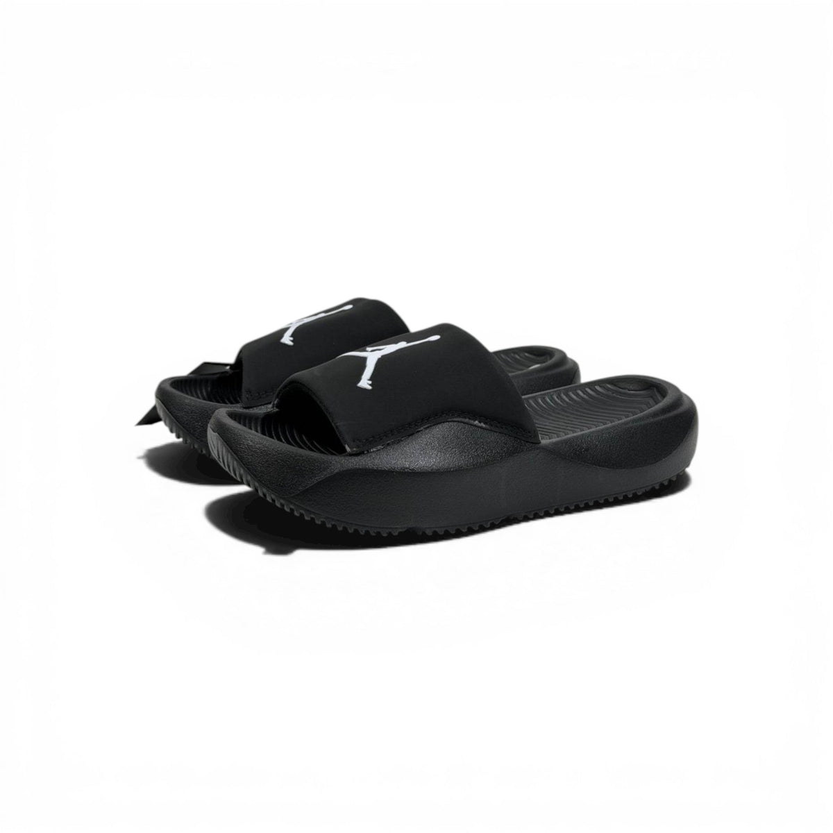 ⚫⚪ Air Jordan Slides – Black Classic Essential Edition - MASTERPIECE