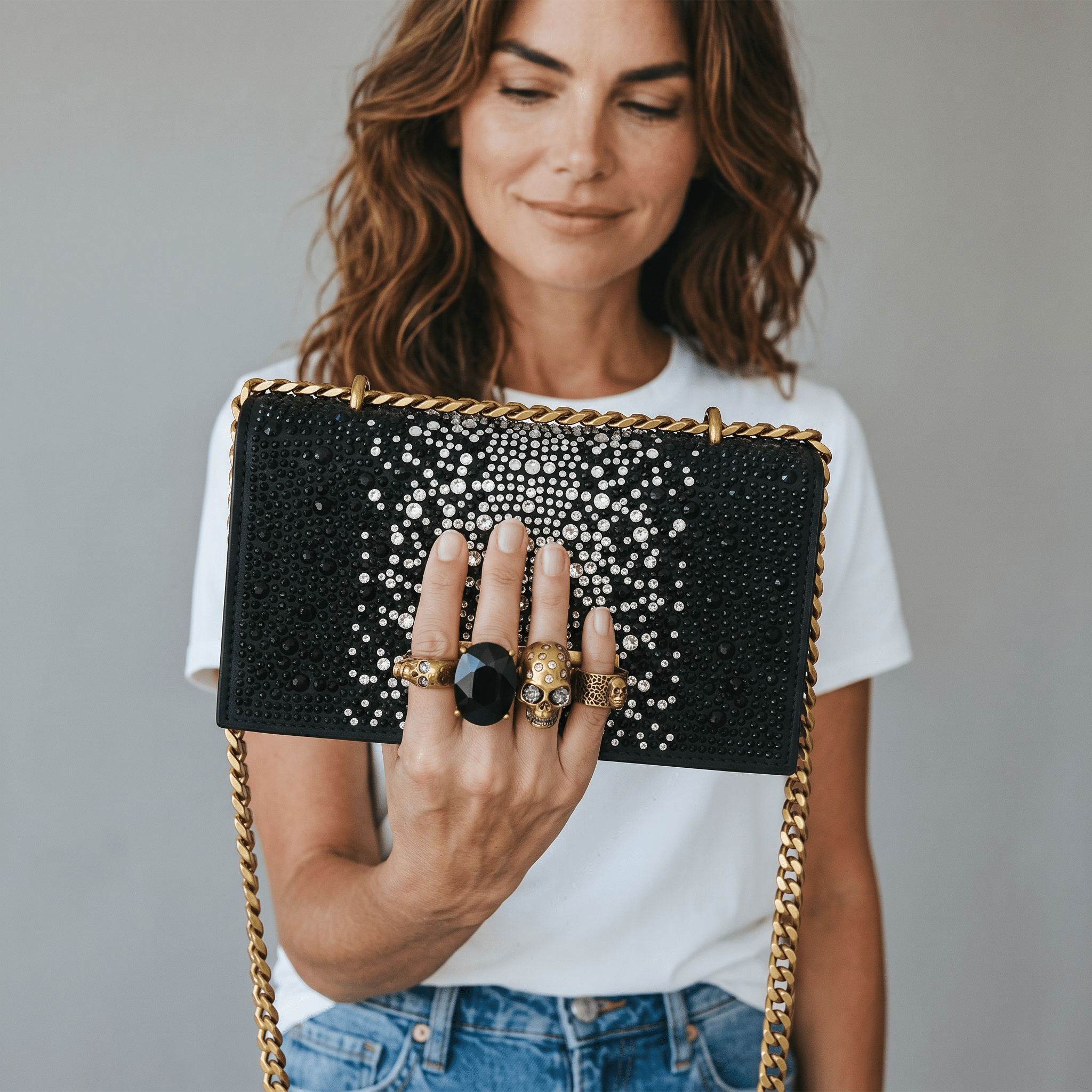 Alexander McQueen Crystal Skull Clutch 🖤✨☠️ - MASTERPIECE