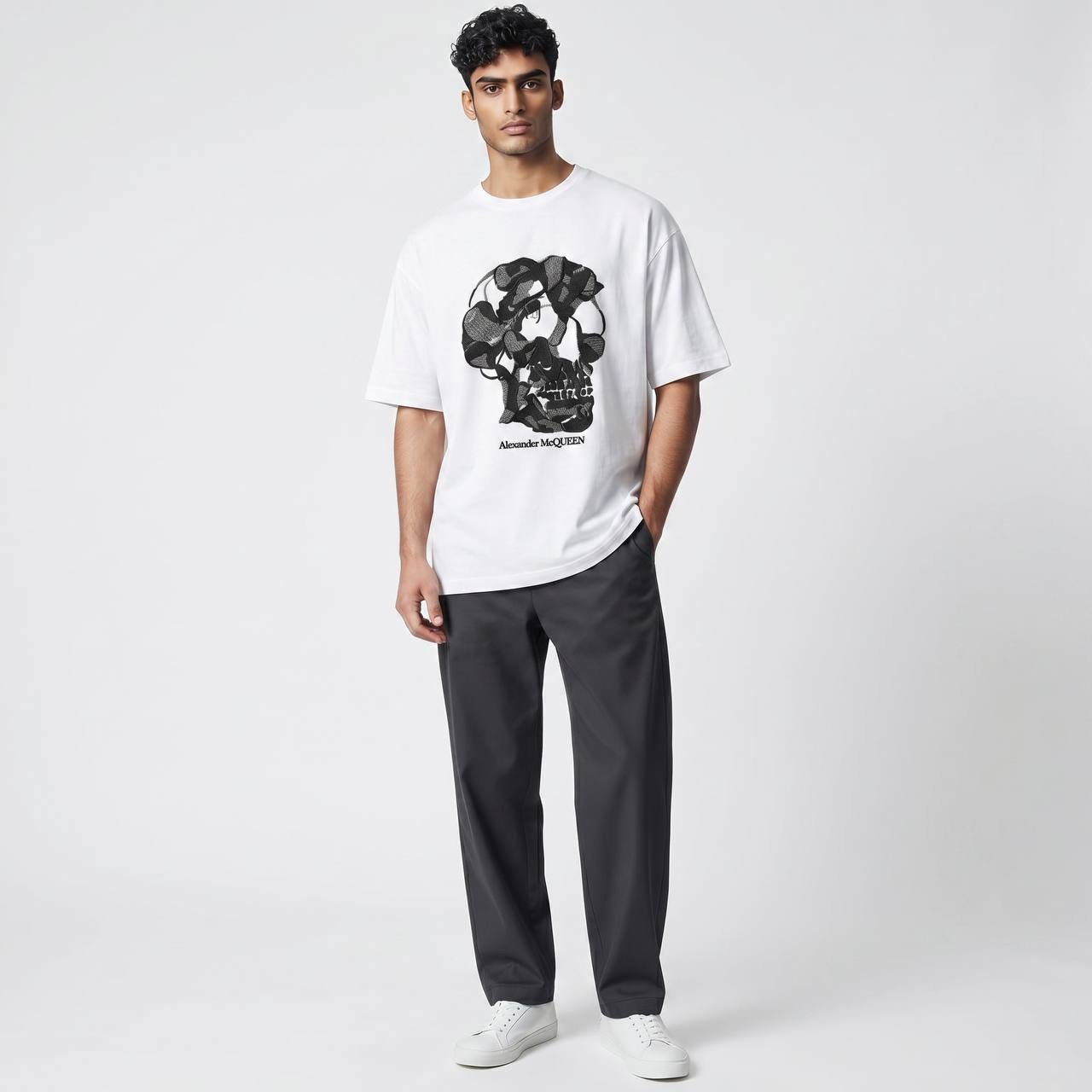 Alexander McQueen White Skull Graphic T-Shirt – Iconic Statement Tee 💀 - MASTERPIECE