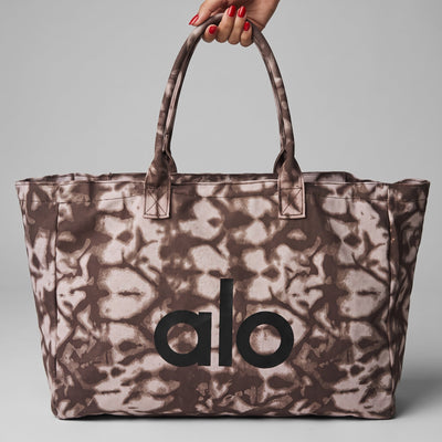 Alo Tote – Brown Tie‑Dye 👜 - MASTERPIECE