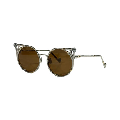 Anna Karin Karlsson Sculptural Round Sunglasses – Gold Frame Brown Lens 🕶️✨ - MASTERPIECE