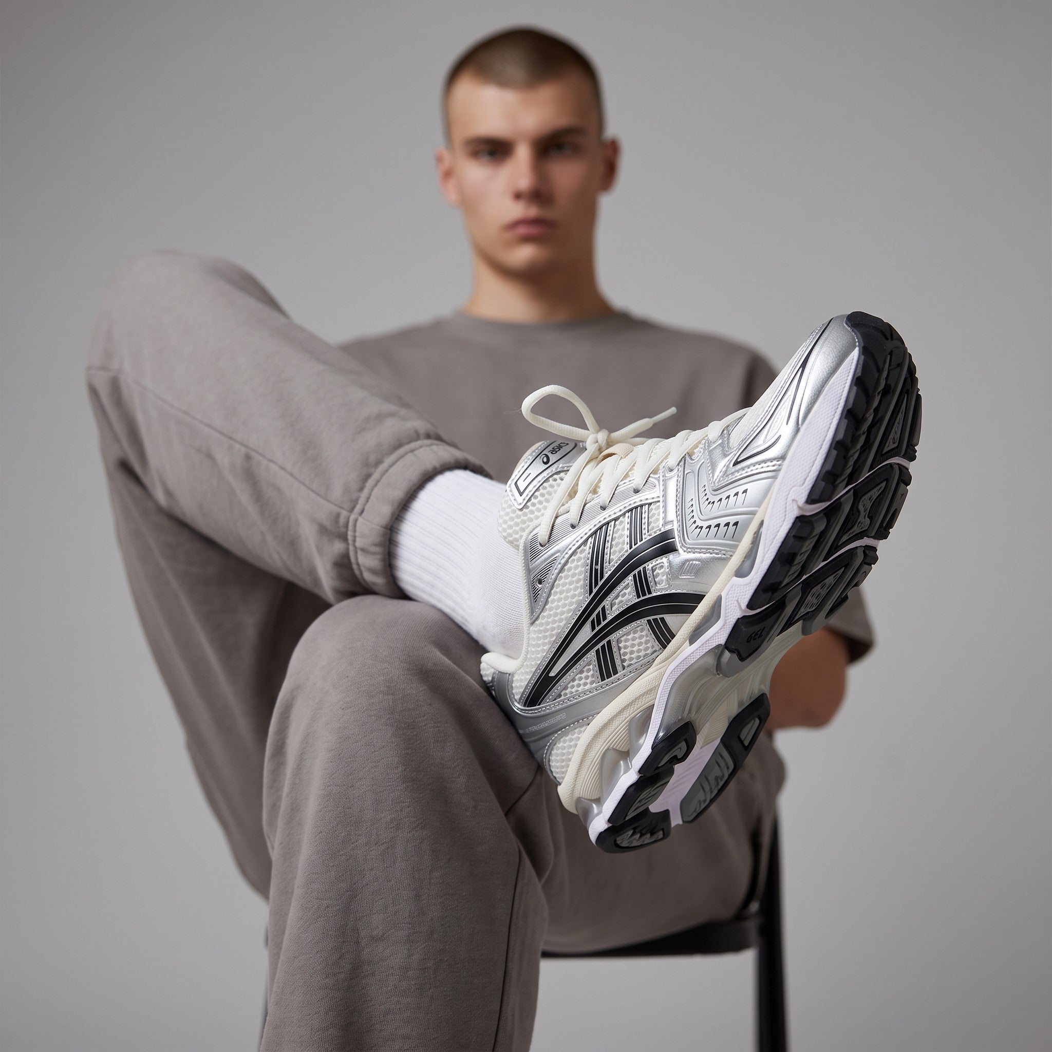 ASICS GEL-KAYANO™ 14 – Cream / Silver 🩶🤍 - MASTERPIECE