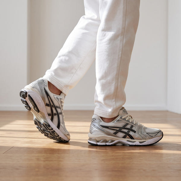 ASICS GEL-KAYANO™ 14 – Cream / Silver 🩶🤍