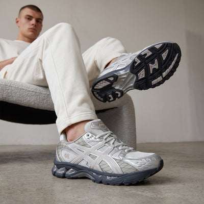 ASICS GEL-NIMBUS™ 10.1 – White / Silver 🤍🩶 - MASTERPIECE